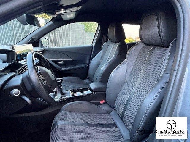 Peugeot 2008  2008 PureTech 130 S&S GT