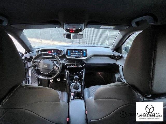 Peugeot 2008  2008 PureTech 130 S&S GT