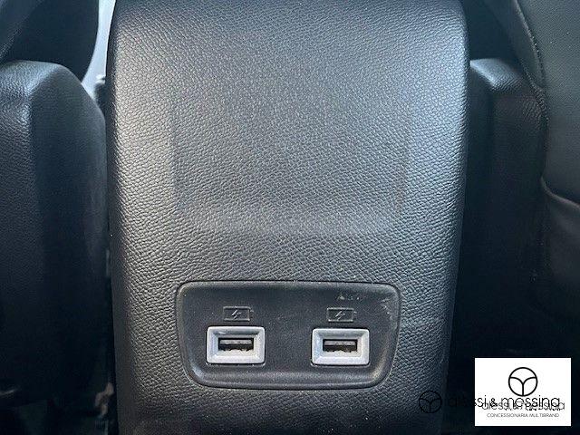 Peugeot 2008  2008 PureTech 130 S&S GT