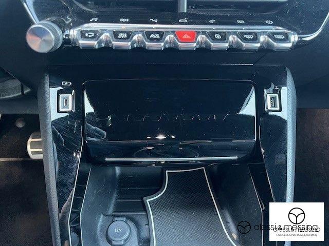 Peugeot 2008  2008 PureTech 130 S&S GT