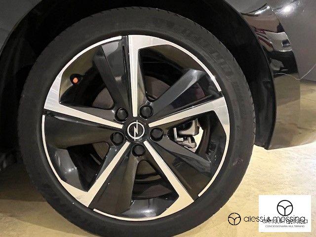 Opel Astra  Business Elegance Hybrid 1.6 180CV AT8