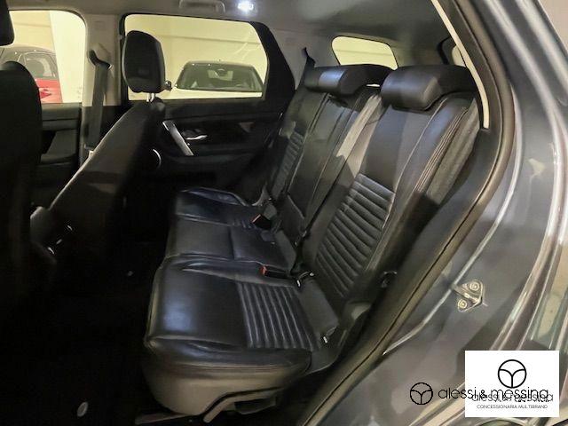 Land Rover Discovery Sport  2.0D I4-L.Flw R-Dyn. SE