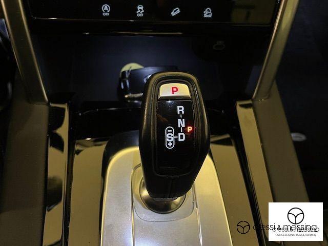 Land Rover Discovery Sport  2.0D I4-L.Flw R-Dyn. SE