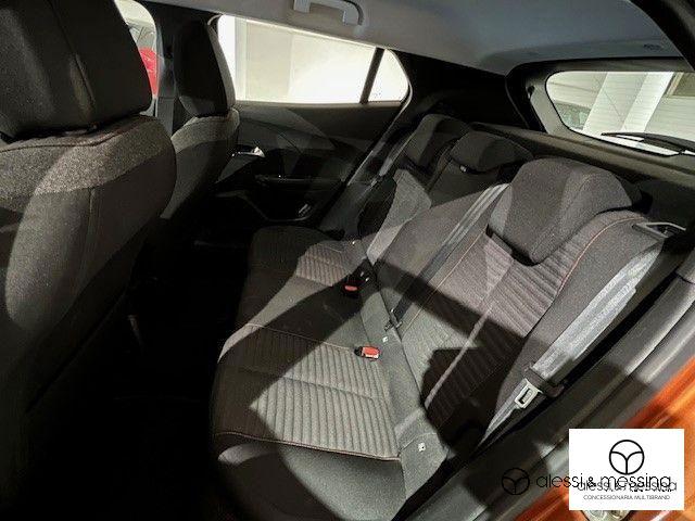 Peugeot 2008  2008 PureTech 130 S&S Active Pack