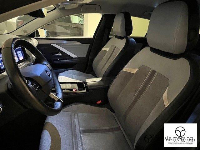 Opel Astra  Business Elegance Hybrid 1.6 180CV AT8