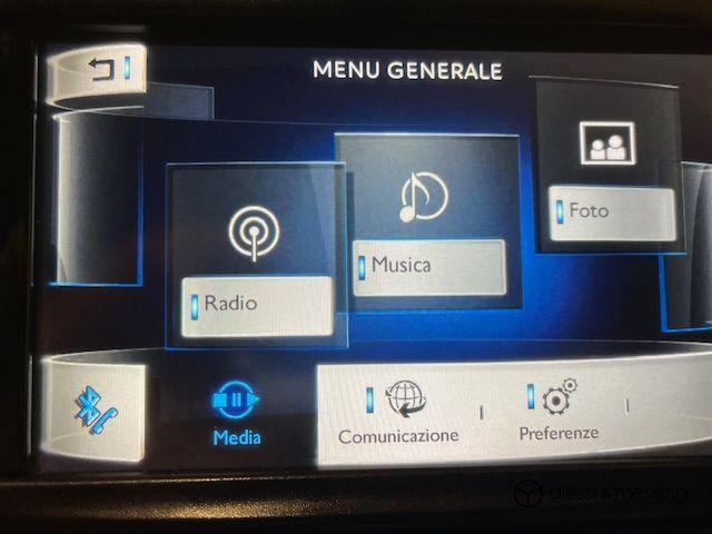 Peugeot 208 1.4 HDi 68 CV 5p. Active AUTOMATICO