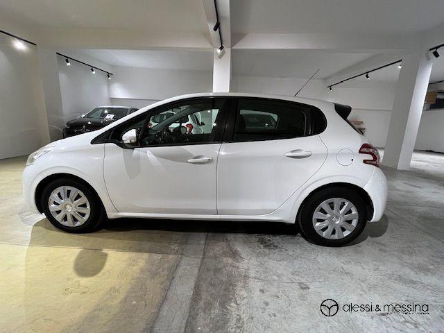 Peugeot 208 1.4 HDi 68 CV 5p. Active AUTOMATICO