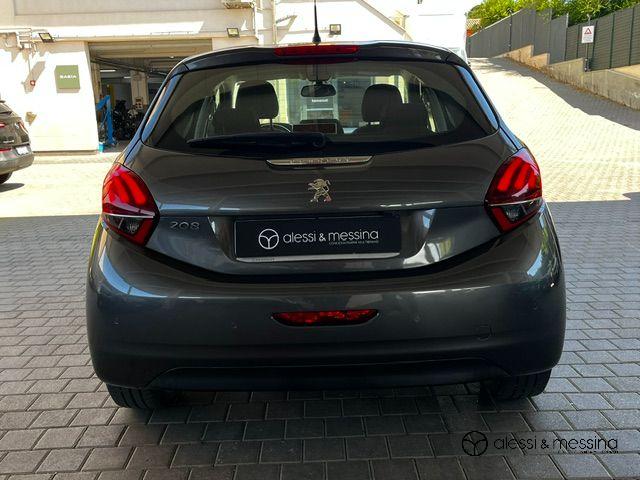Peugeot 208 PureTech 82 5p. Allure